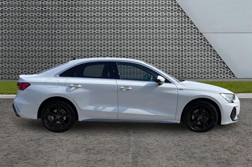 Audi A3 Photo at-1211ac09a24a418abe4143bbe3afb3df.jpg