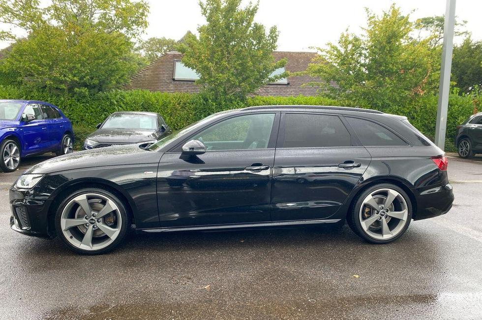 Audi A4 Photo at-124bab2e4d0f44e2a01d6b01496122d6.jpg