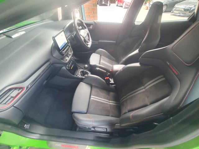 Used Ford Puma YP22KSX 37