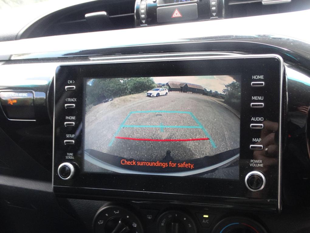 Used Toyota Hilux GC21BGZ 25