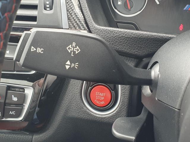 Used BMW M4 AV69NLL 35
