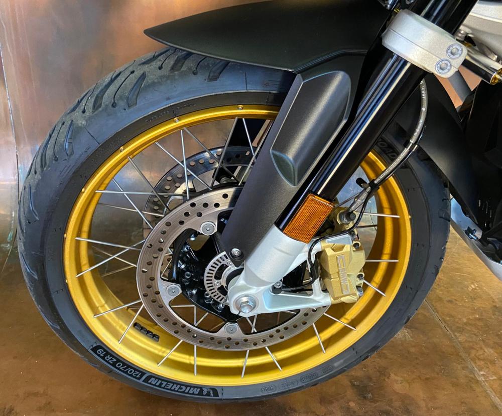 BMW R 1250 GS Adventure Photo at-12e19868b2b742a7b685eb6f3cc6dfce.jpg