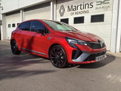 Used 2024 Renault Clio 1.6 E-TECH esprit Alpine Auto Euro 6 (s/s) 5dr at Martins Group