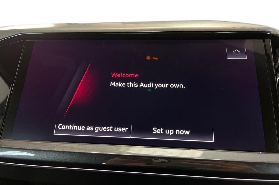 Audi Q4 Photo at-12fc995c0b644b1698e6d7a4b0b0aead.jpg