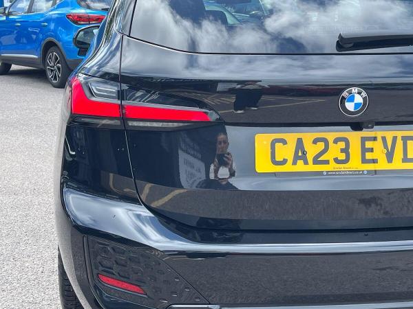 BMW 2 Series Active Tourer Photo at-1354825b495e4da0bd27f8d40982edb0.jpg