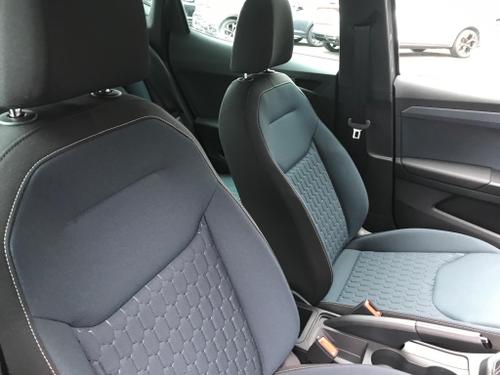 SEAT Arona Photo at-136541080d9248c696062fc9227f1eaf.jpg