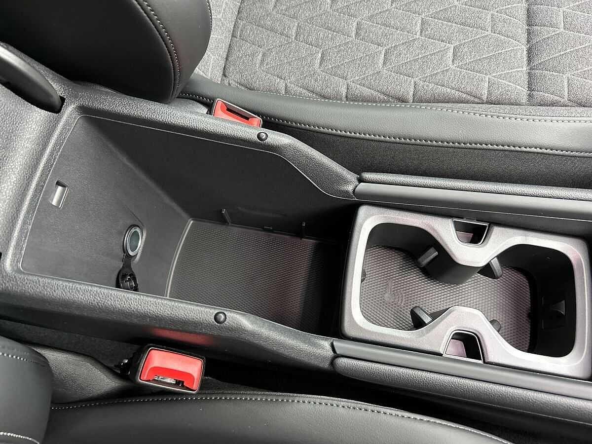 Volkswagen Tiguan Photo at-137f67f1820b485d98d2028466fb61d2.jpg