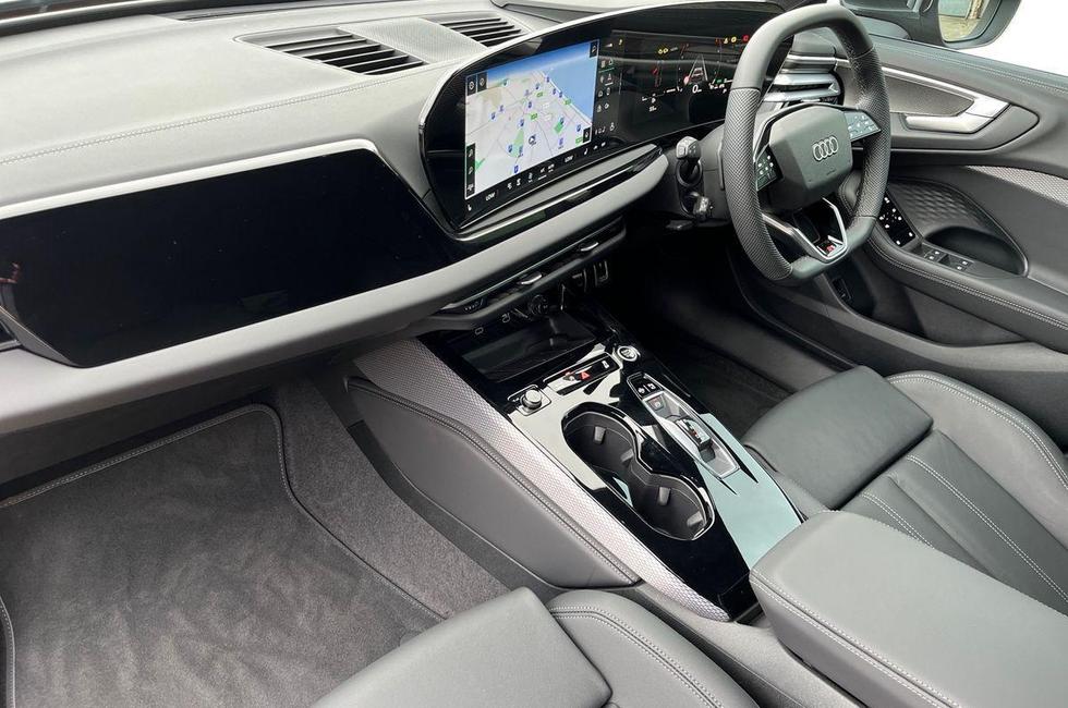 Audi A5 Photo at-1383d992e6c848d0830c2a34e54f1376.jpg