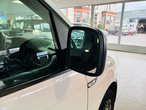Volkswagen Caddy Maxi Photo 8