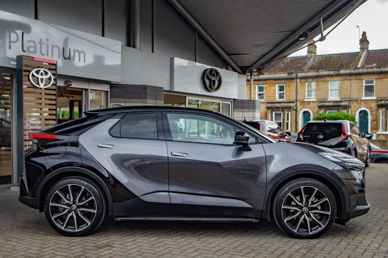 Used Toyota C-HR WO25TRV 6