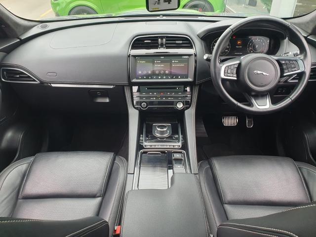 Used Jaguar F-PACE YA69ZDF 27