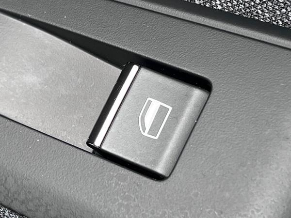 Used Peugeot 3008 EO23FKW 24