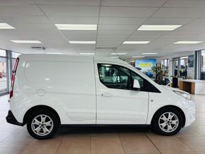 Ford Transit Connect Photo 5