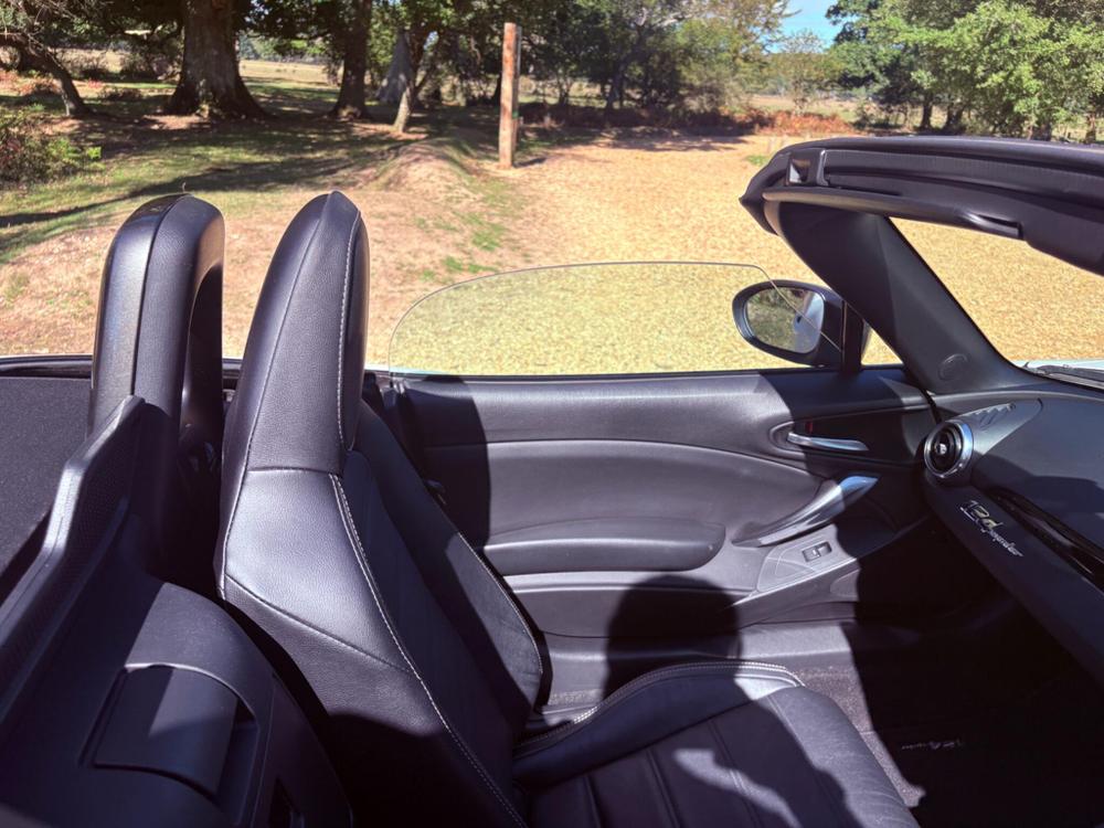 Fiat 124 Spider Photo at-13ea1a1e72d54305aefac78296a14cca.jpg