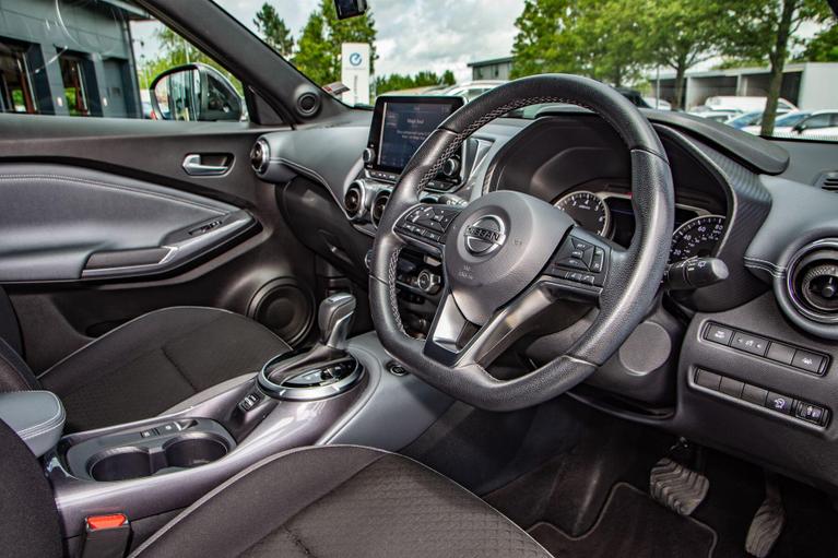Used Nissan Juke VE71YTX 8