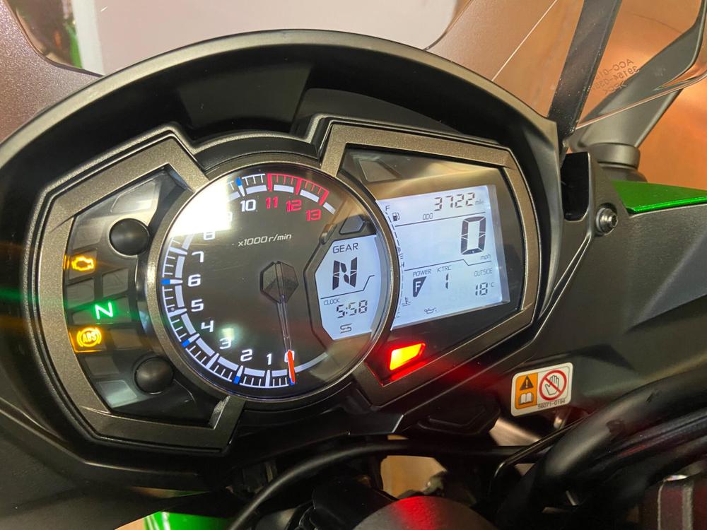 Kawasaki Z1000 SX Photo at-1421389258ac494b84106653cd73c430.jpg