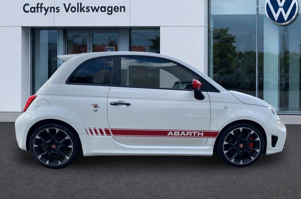 Abarth 595 Photo at-1429a661a44b486c93de5708ae6347bc.jpg