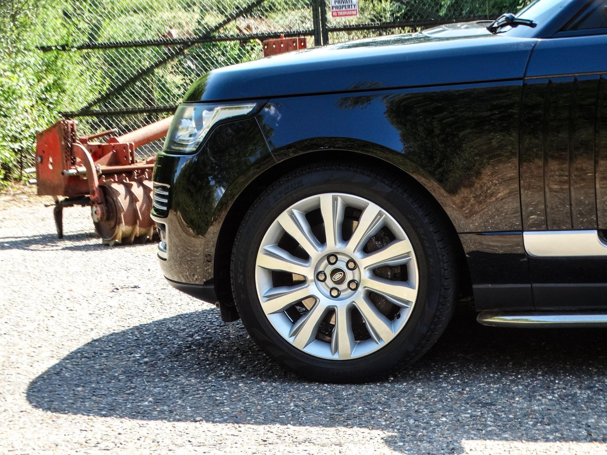 Land Rover Range Rover 4.4 SD V8 Vogue SE Auto 4WD Euro 5 5dr — photo 5