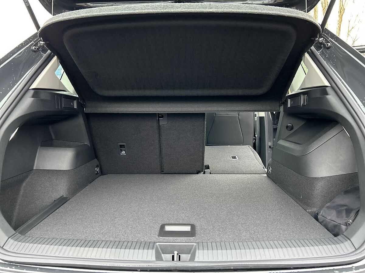 Volkswagen Tiguan Photo at-145c397b587c483c8661aaa407a70b90.jpg