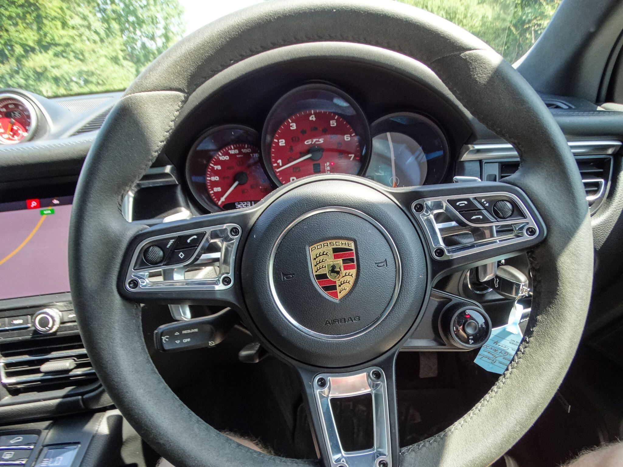 Porsche Macan 2.9T V6 GTS PDK 4WD Euro 6 (s/s) 5dr — photo 7