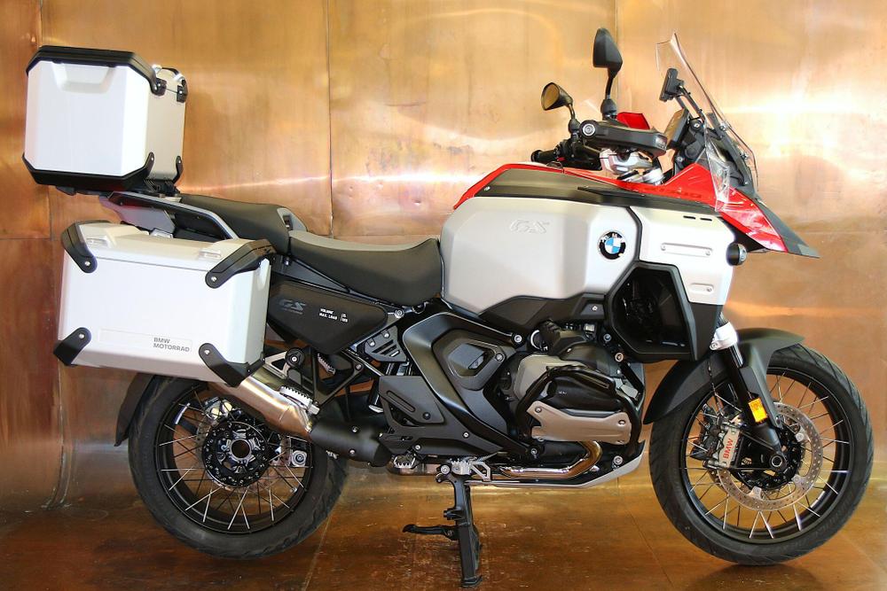 BMW R 1300 GS Adventure Photo at-14989d5d9b474a86a006801474f1efe4.jpg