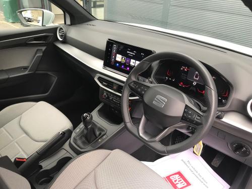 SEAT Arona Photo at-14af8637cfe643d4bd73070d92540900.jpg