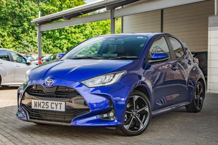 Used Toyota Yaris WM25CYT 8