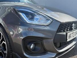 Suzuki Swift Photo 23