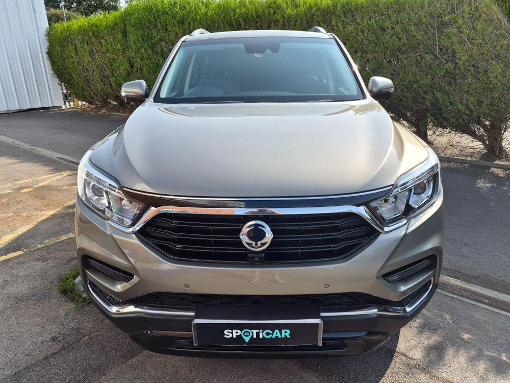 SsangYong Rexton Photo at-14d6e2459d174de7adc28d3d9497ac5d.jpg