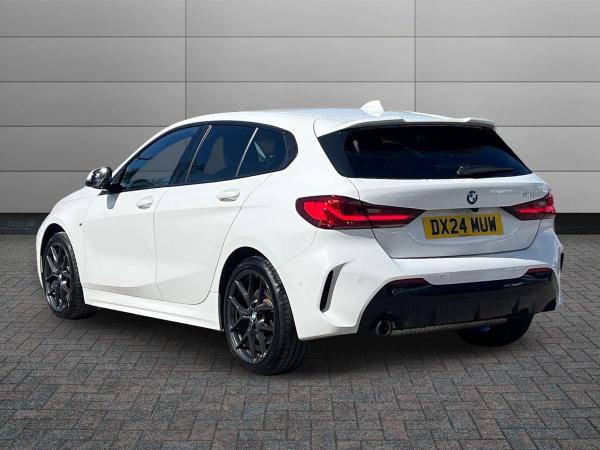 BMW 1 Series Photo at-14d6f67552904a808e0190f40d820578.jpg