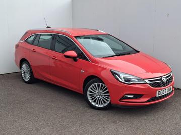 Used 2017 Vauxhall Astra 1.4i Turbo Elite Sports Tourer Euro 6 5dr Red at Islington Motor Group