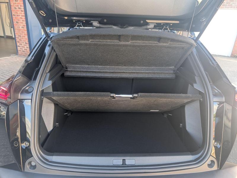 Used Peugeot 2008 202606113193680 18