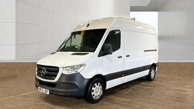 Used 2022 Mercedes-Benz Sprinter 2.0 315 CDI Premium FWD L2 H2 Euro 6 (s/s) 5dr at MBNI