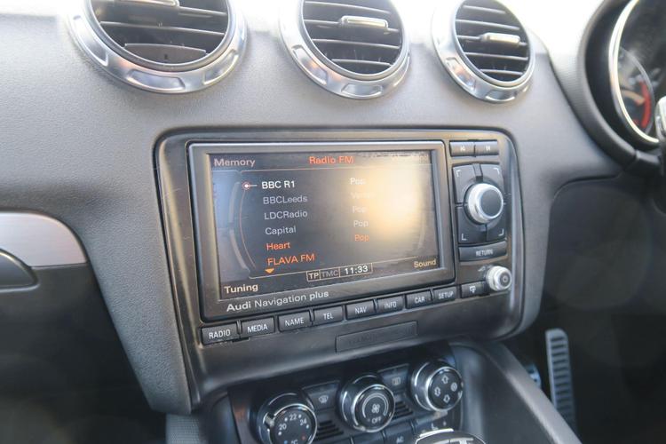Used Audi TT KX10XRH 15