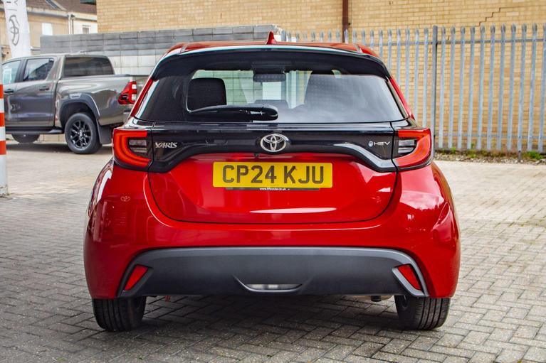 Used Toyota Yaris CP24KJU 6