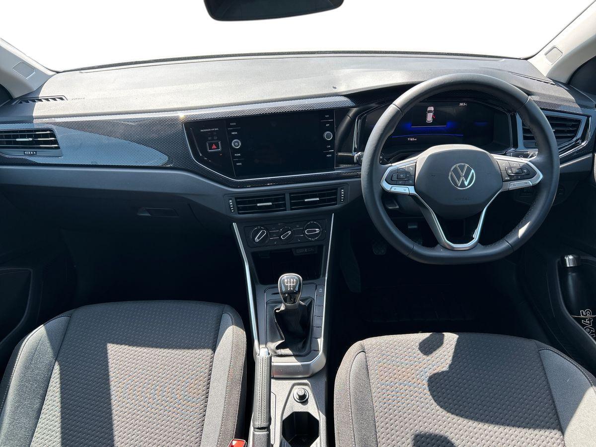 Volkswagen Polo Photo at-1538577f93714dfbbc1c4f31cbdef96a.jpg