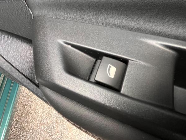 Used Peugeot 308 SW GF72FRC 29
