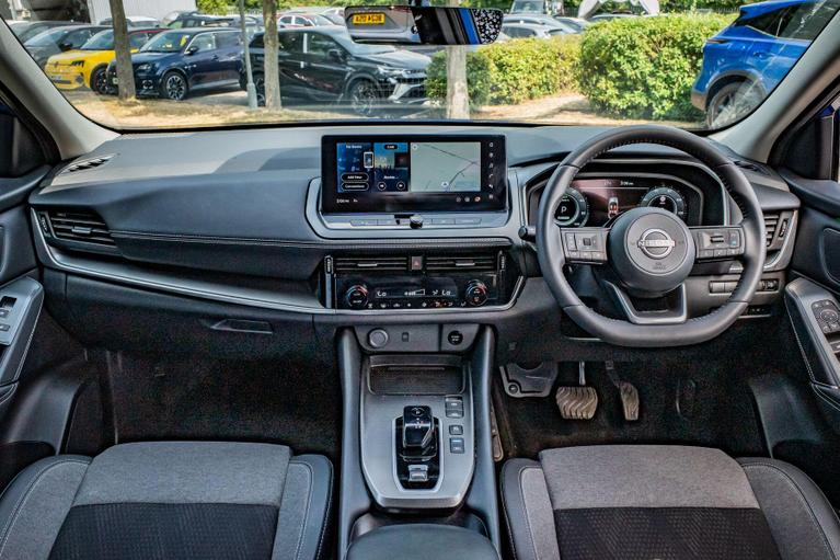 Used Nissan Qashqai OV75FXK 9