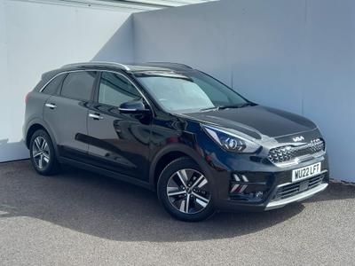 Used 2022 Kia Niro 1.6 GDi Connect DCT Euro 6 (s/s) 5dr at Islington Motor Group