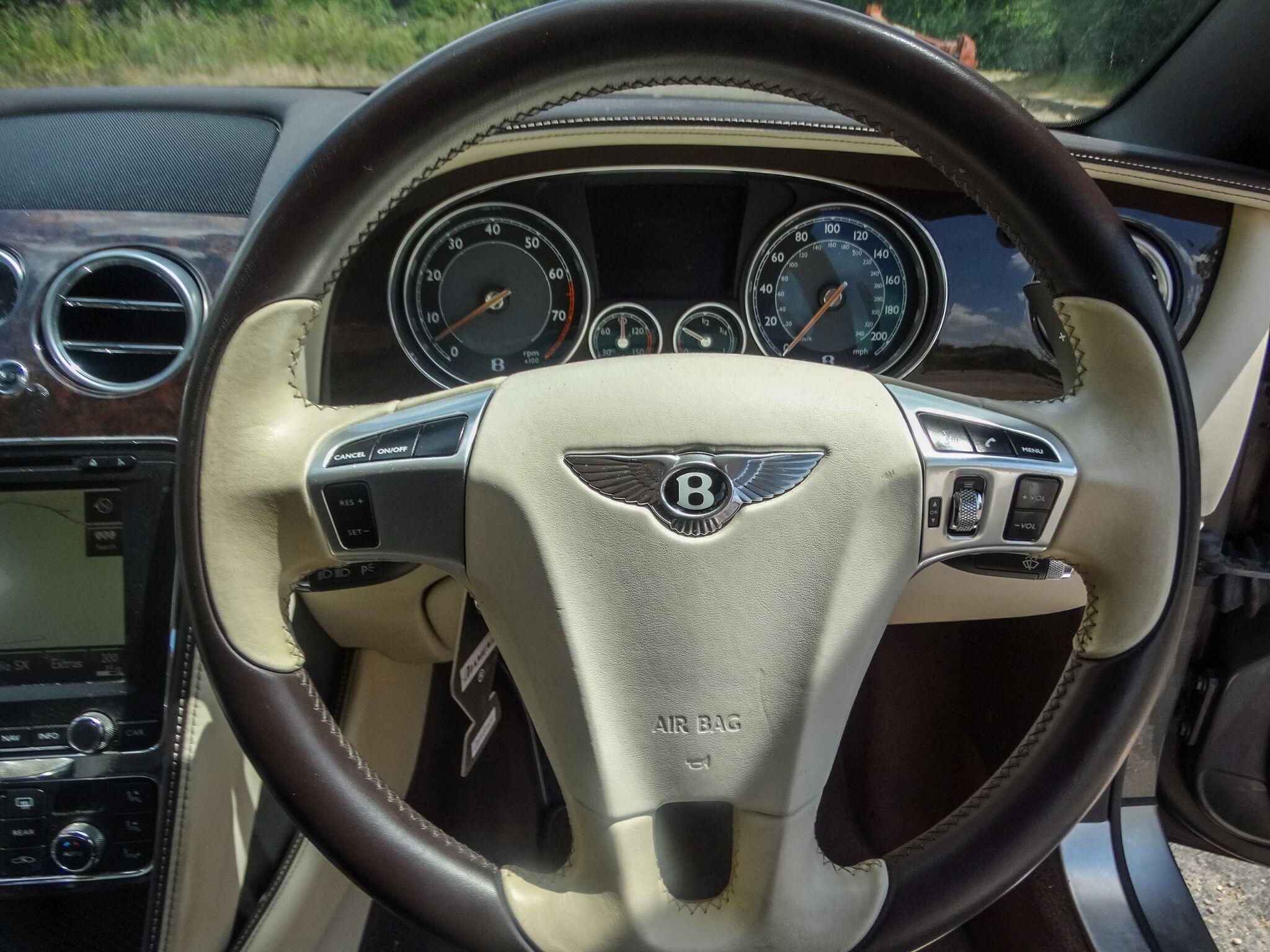 Bentley Continental 6.0 GT 2dr — photo 7