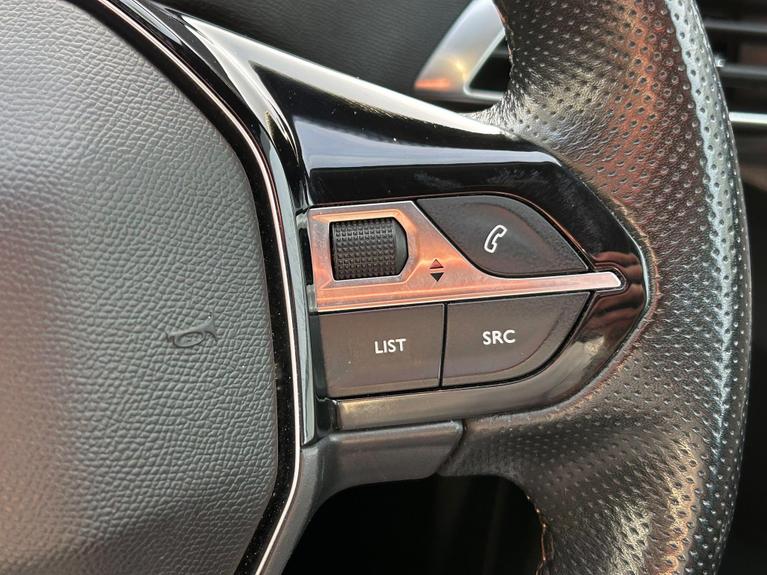 Used Peugeot 3008 VN71BZA 12