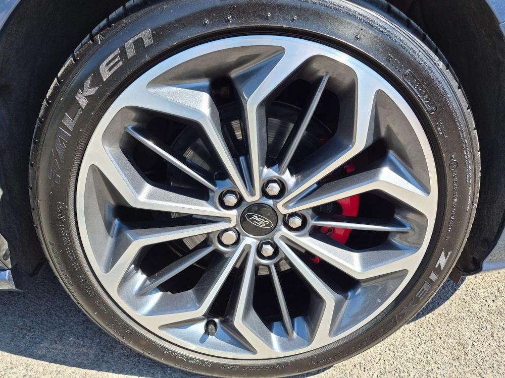 Ford Focus Photo at-15a136ccba994fb2a4f5cb63432ad24e.jpg