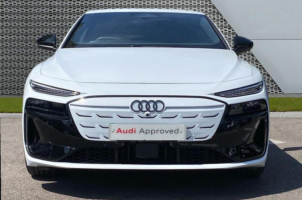 Audi A6 Photo at-15b376a53a764f5cb026b723b8571fc9.jpg