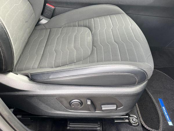 Kia Sportage Photo at-15b531ca826a425fab5e6e9bcefdb099.jpg
