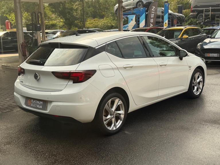 Used Vauxhall Astra BV68NFR 7