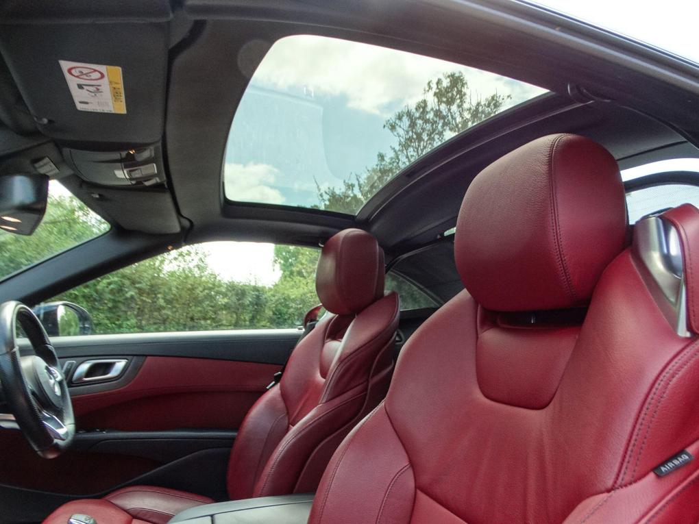 Used Mercedes-Benz SL YE17DFY 20