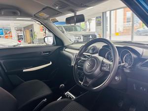 Suzuki Swift Photo 27