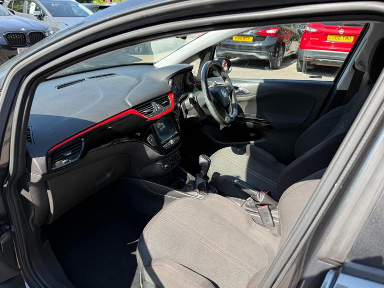 Used Vauxhall Corsa WV67XJM 28