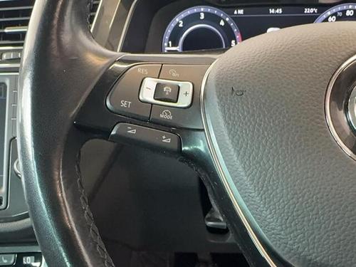 Volkswagen TIGUAN Photo at-169881b2e32c4ba2abd7cd57eeff1168.jpg