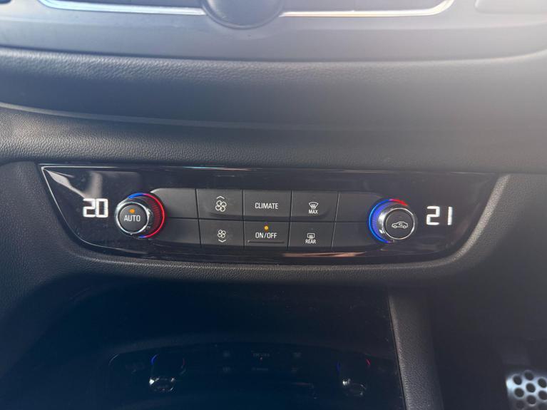 Used Vauxhall Insignia DT18NSO 10